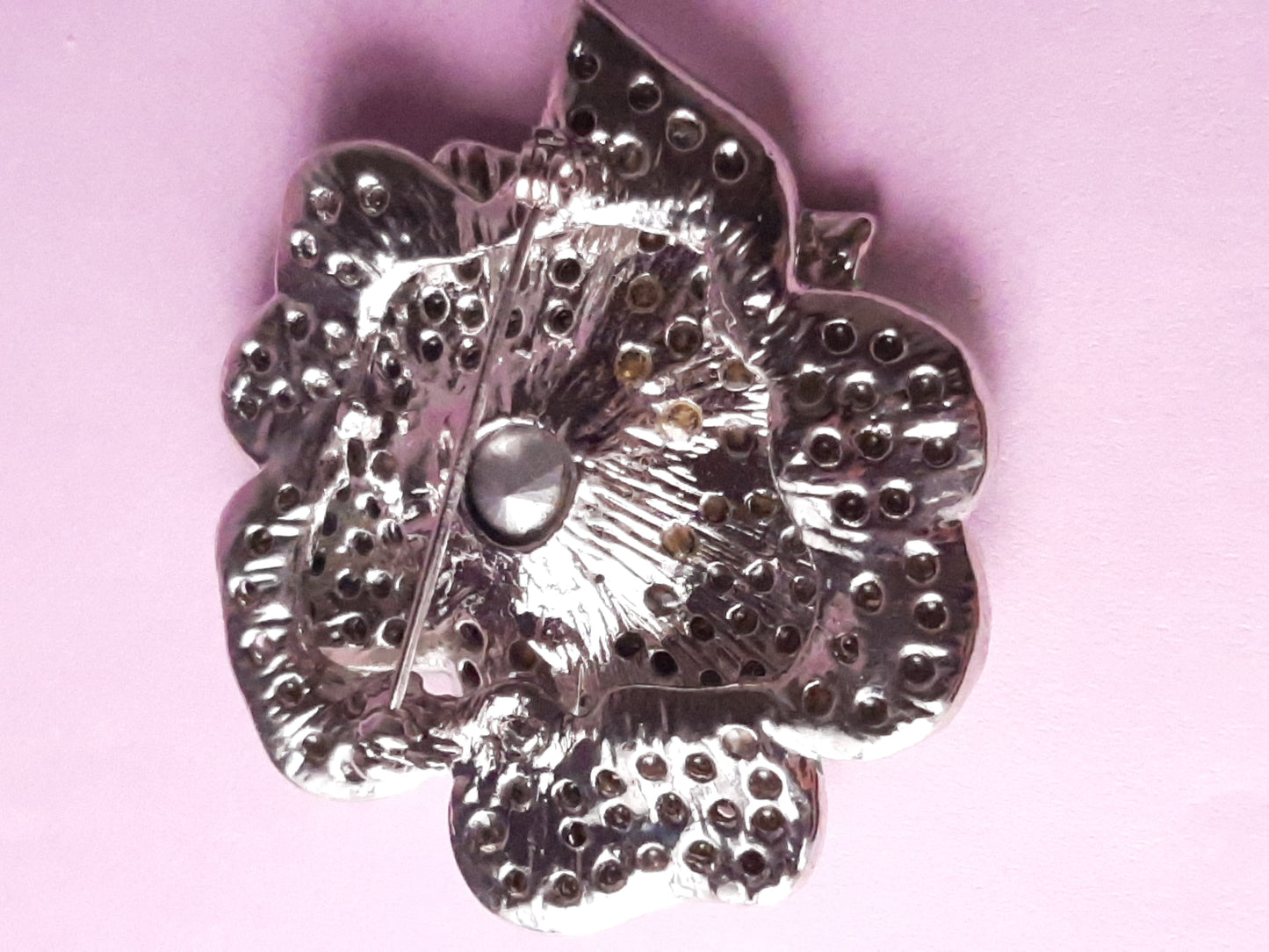 FLOWER PIN 1