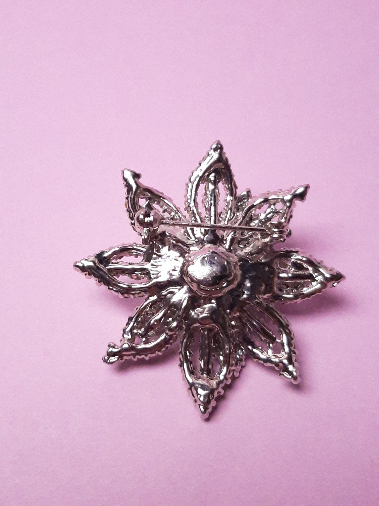 FLOWER PIN 3
