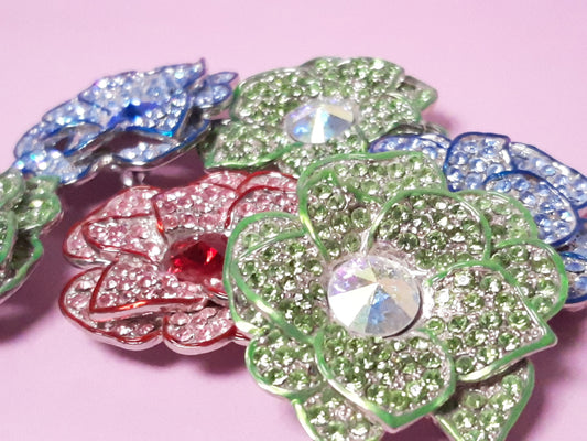 FLOWER PIN 1