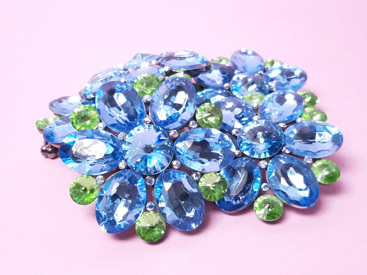 FLOWER PIN 2